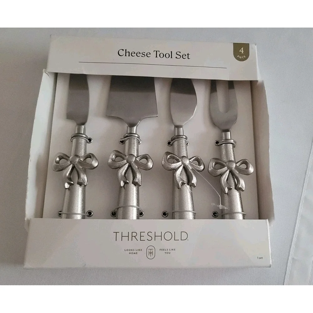Threshold 4pc Bow Cheese Knife Tool Set Silver Charcuterie Holiday Gift NIB